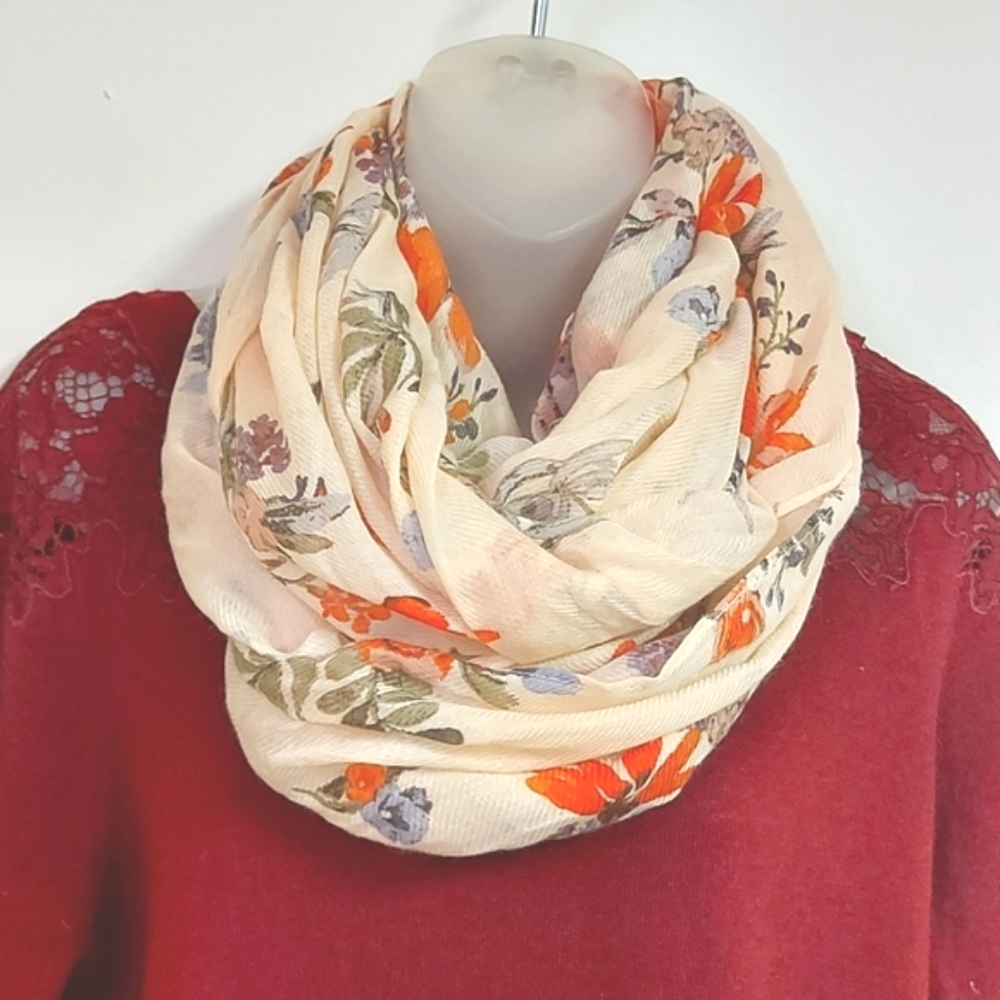 4 for $25- NWOT H&M Peach Circle Scarf with Blue & Red Flowers.